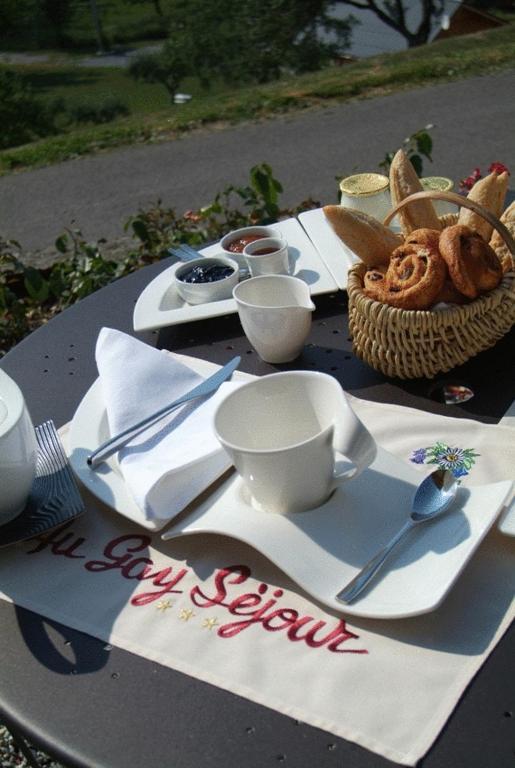 Au Gay Sejour Hotel Faverges Exterior photo